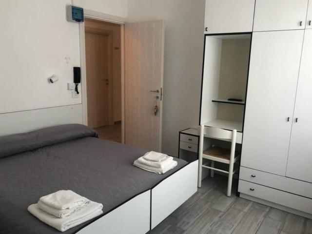Hotel Oria Rimini Ngoại thất bức ảnh